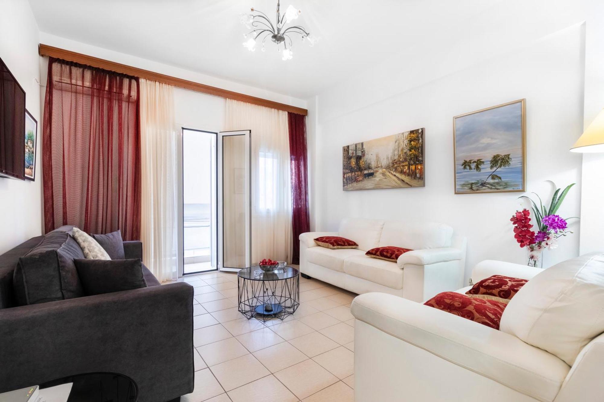 Local Apt Near City Lights 1 Apartment Heraklion  ภายนอก รูปภาพ