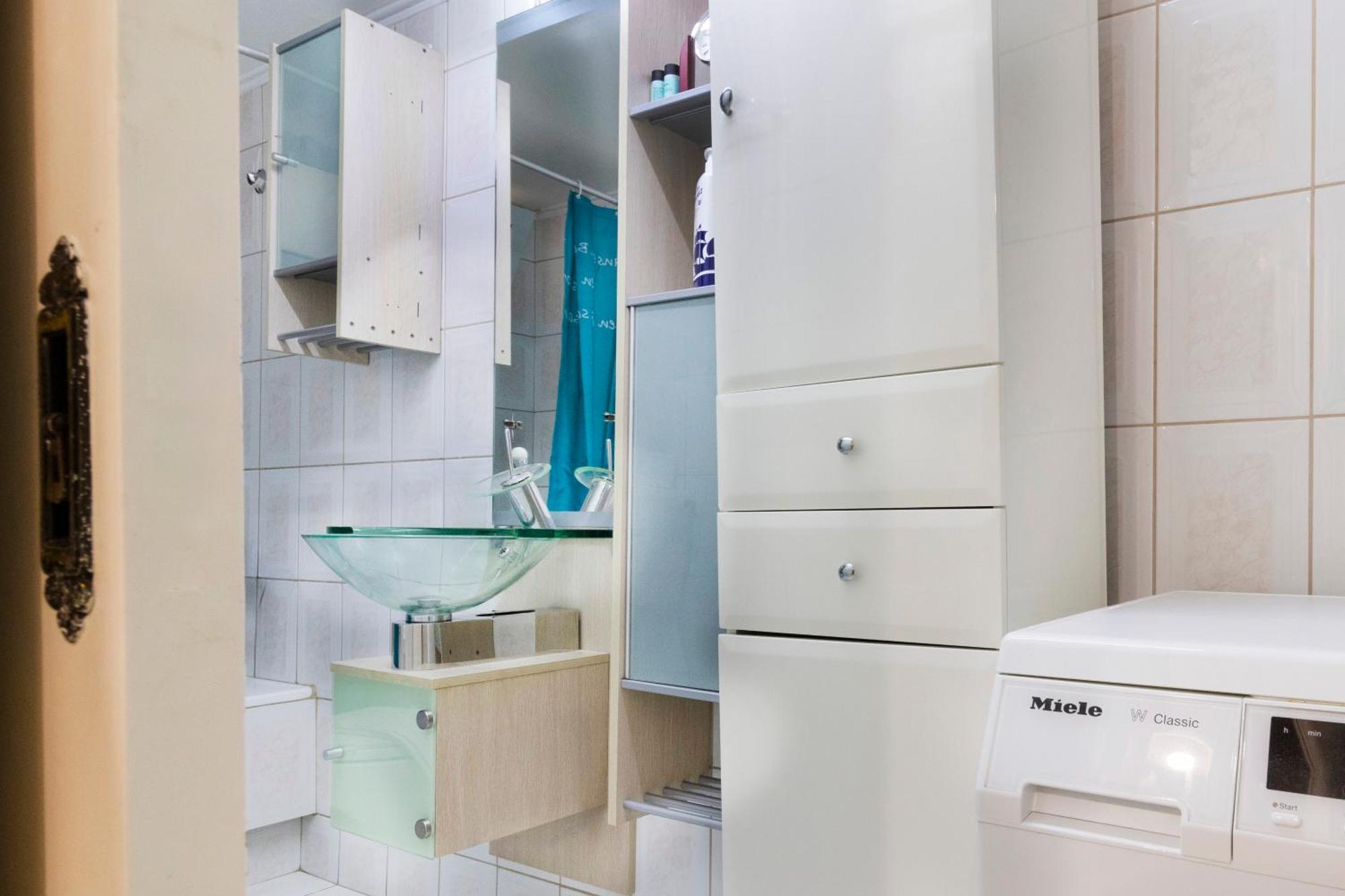 Local Apt Near City Lights 1 Apartment Heraklion  ภายนอก รูปภาพ